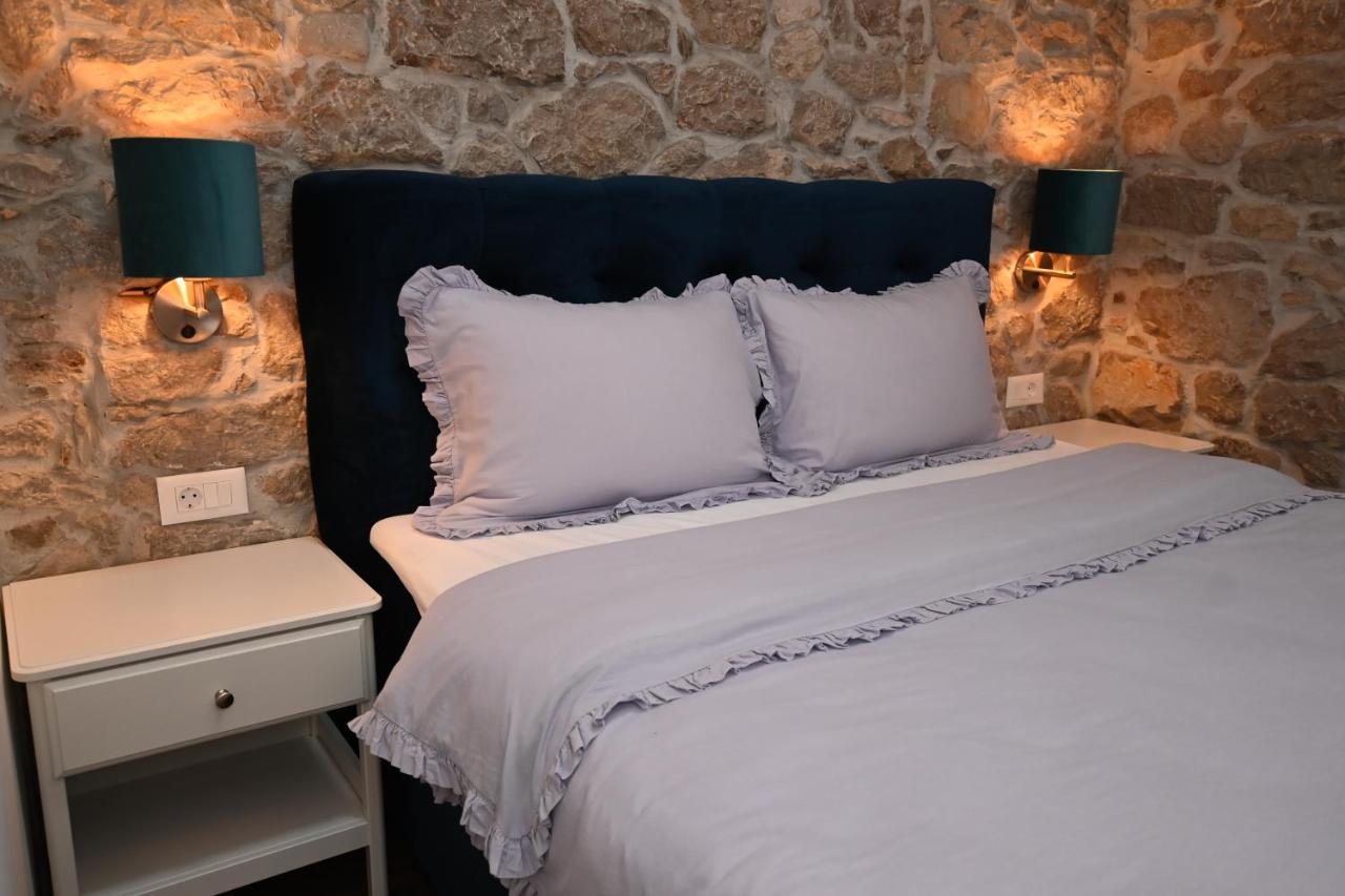 בוזט Villa Mavrici, Neighbors Free מראה חיצוני תמונה