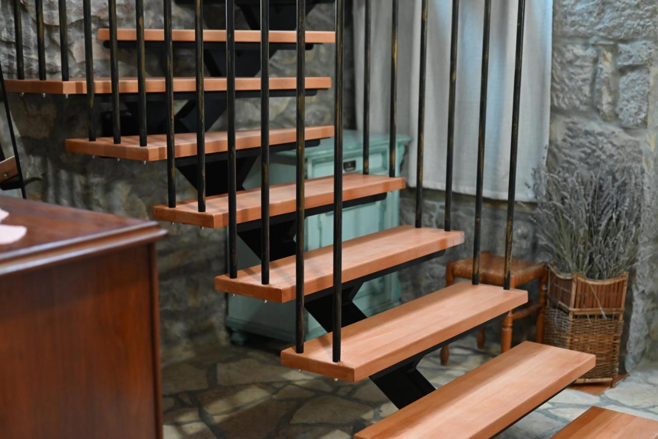 בוזט Villa Mavrici, Neighbors Free מראה חיצוני תמונה