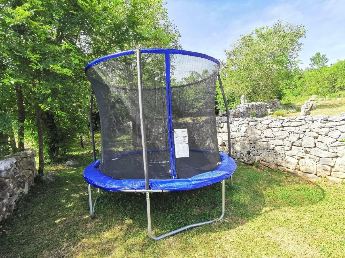 בוזט Villa Mavrici, Neighbors Free מראה חיצוני תמונה